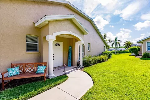 3072 Crown Pointe Blvd W, Naples, FL 34112 photo 1