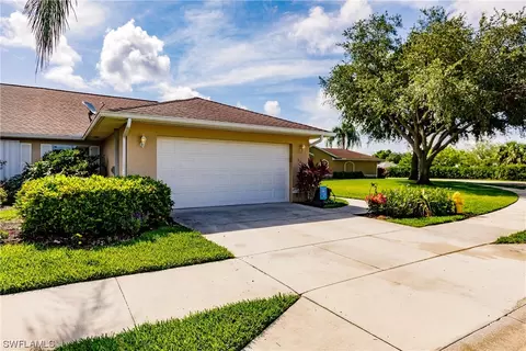 3072 Crown Pointe Blvd W, Naples, FL 34112 photo 3