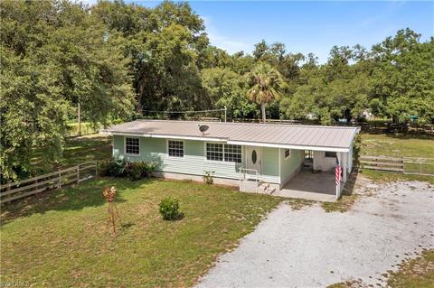 190 Clark St, Labelle, FL 33935 photo 1