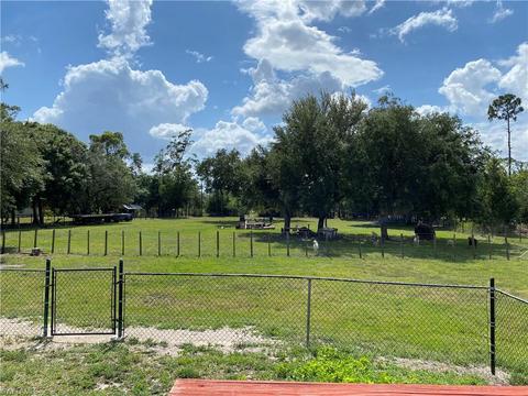 3770 E Double J Acres Rd, Labelle, FL 33935 photo 6