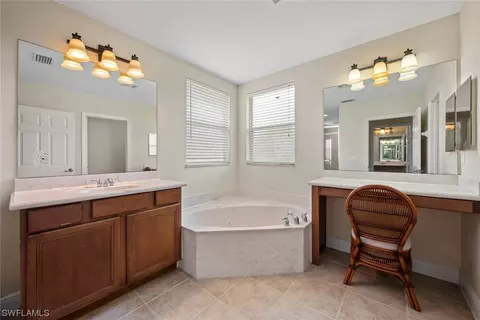 1570 Double Eagle Trl, Naples, FL 34120 photo 29