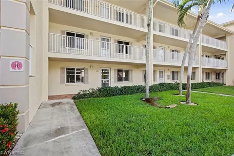 20121 Ian Ct #103, Estero, FL 33928 photo 6