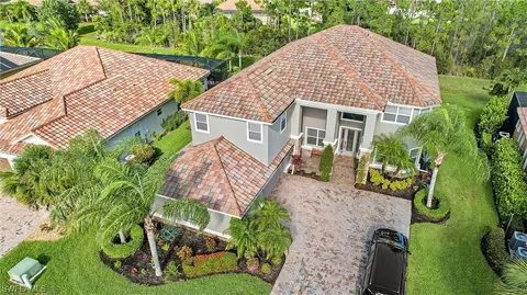 21019 Torre Del Lago St, Estero, FL 33928 photo 2