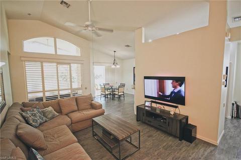 9170 Springview Loop, Estero, FL 33928 photo 4