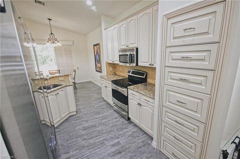 9170 Springview Loop, Estero, FL 33928 photo 12