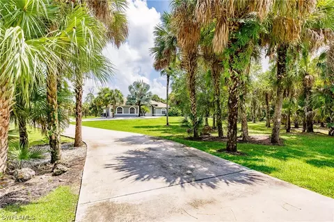 3265 34th Ave SE, Naples, FL 34117 photo 4