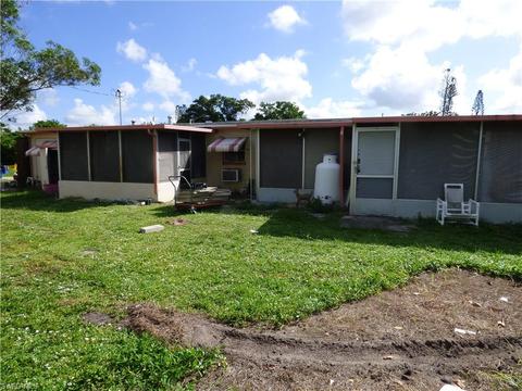 13 Apache St, Lehigh Acres, FL 33936 photo 6