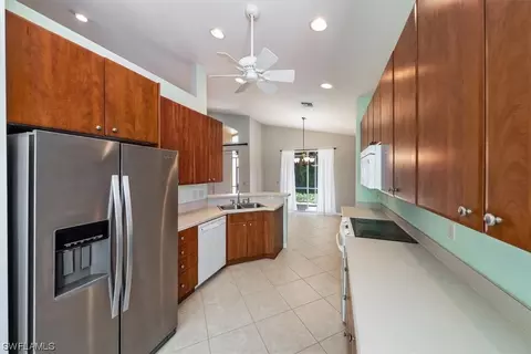 9605 Liseron Dr, Estero, FL 33928 photo 9