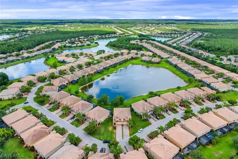 20307 Larino Loop, Estero, FL 33928 photo 2