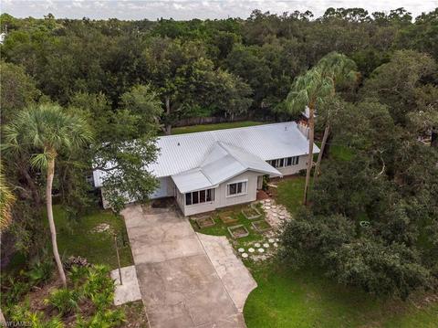340 2nd Ave, Labelle, FL 33935 photo 2