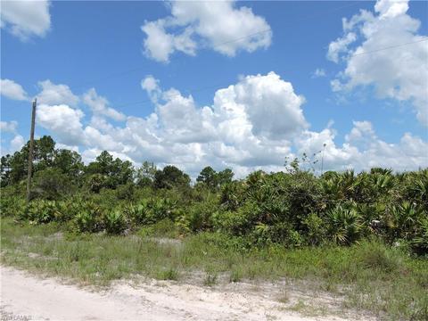 7716 8th Ter, Labelle, FL 33935 photo 3