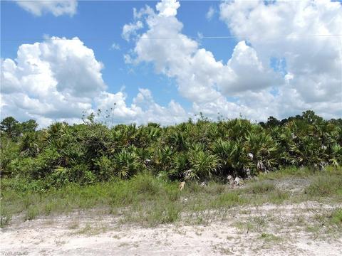 7716 8th Ter, Labelle, FL 33935 photo 4