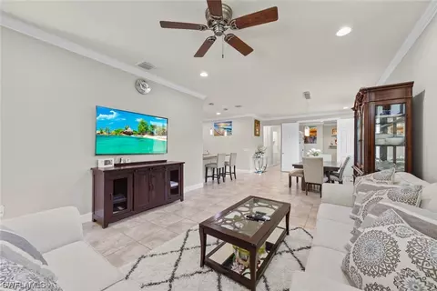 7610 Jacaranda Ln, Naples, FL 34114 photo 21