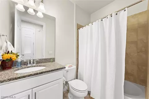 7610 Jacaranda Ln, Naples, FL 34114 photo 10