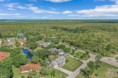 20520 Pine Tree Ln, Estero, FL 33928 photo 32