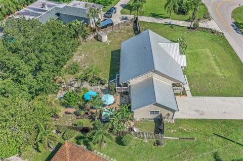 20520 Pine Tree Ln, Estero, FL 33928 photo 28