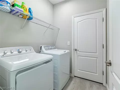 19527 Utopia Ln, Estero, FL 33928 photo 14
