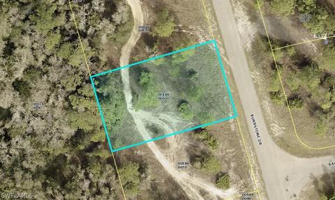 490 Burrstone Dr, Lehigh Acres, FL 33974