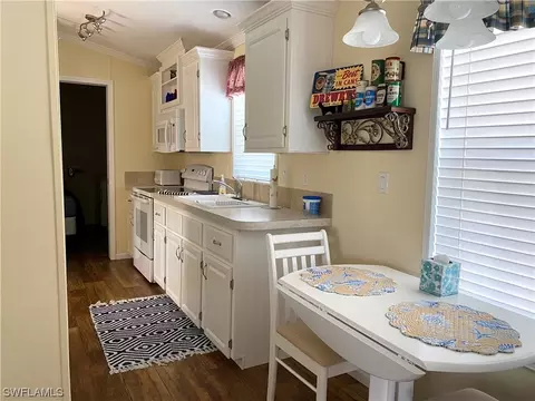 20132 Plum Tree Ln, Estero, FL 33928 photo 8