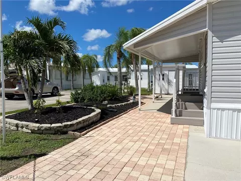 20132 Plum Tree Ln, Estero, FL 33928 photo 2
