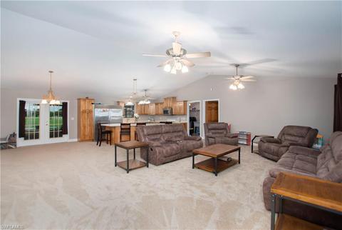 1936 Frontier Cir, Labelle, FL 33935 photo 13