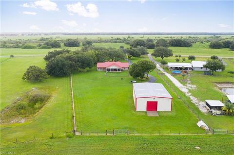 1936 Frontier Cir, Labelle, FL 33935 photo 9
