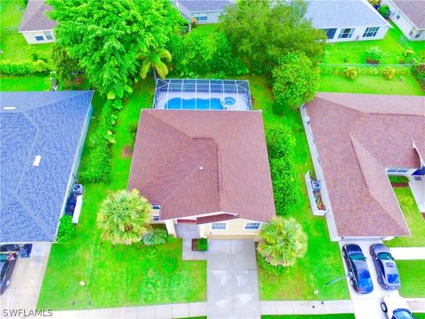 1517 Junior Ct, Lehigh Acres, FL 33971 photo 5
