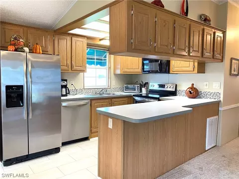 4501 Lantern Ln E, Estero, FL 33928 photo 4