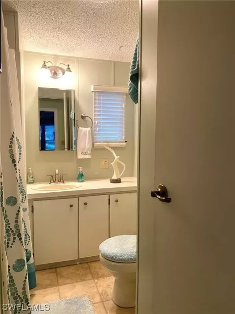 4751 Split Log Ln W, Estero, FL 33928 photo 12