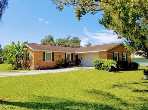 107 Howe Ave, Labelle, FL 33935 photo 1