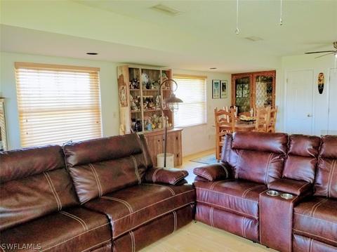 107 Howe Ave, Labelle, FL 33935 photo 4
