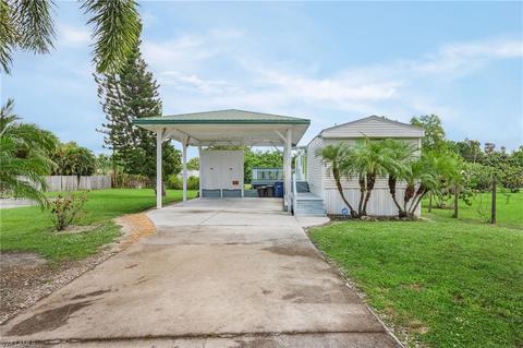 5510 Rainbow Dr, Bokeelia, FL 33922 photo 2