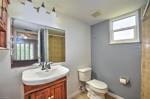 1122 Canton Ave, Lehigh Acres, FL 33972 photo 15