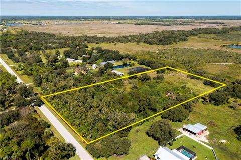 735 Whidden Rd, Labelle, FL 33935 photo 2