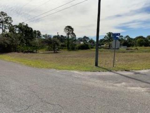 208 Jack Ave N, Lehigh Acres, FL 33971 photo 7