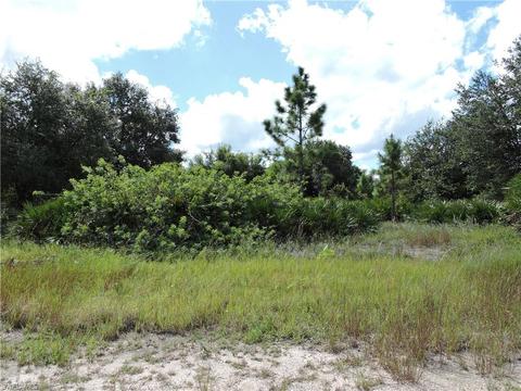 7609 4th Pl, Labelle, FL 33935 photo 1