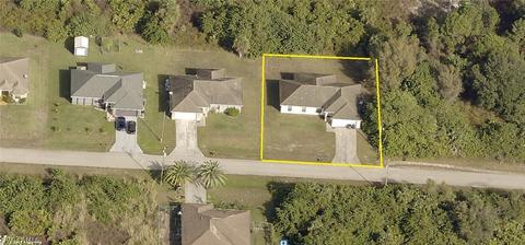 847 Wolverine St E, Lehigh Acres, FL 33974 photo 3