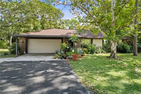 20599 Charing Cross Cir, Estero, FL 33928 photo 1