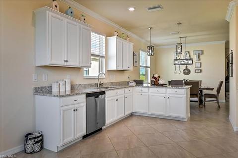 4017 E Hampton Cir, Alva, FL 33920 photo 13