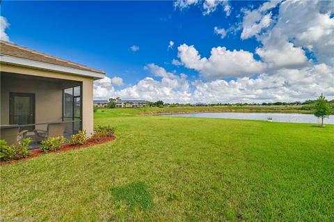 4017 E Hampton Cir, Alva, FL 33920 photo 2