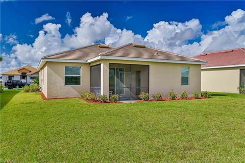 4017 E Hampton Cir, Alva, FL 33920 photo 3