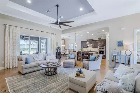 9303 Fieldstone Ln, Naples, FL 34120 photo 5