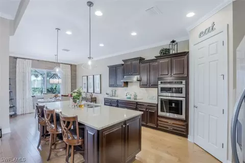 9303 Fieldstone Ln, Naples, FL 34120 photo 7