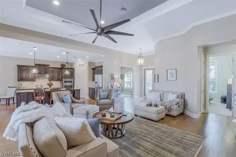 9303 Fieldstone Ln, Naples, FL 34120 photo 4