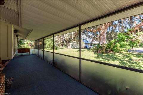 4004 Teak Ct, Labelle, FL 33935 photo 4
