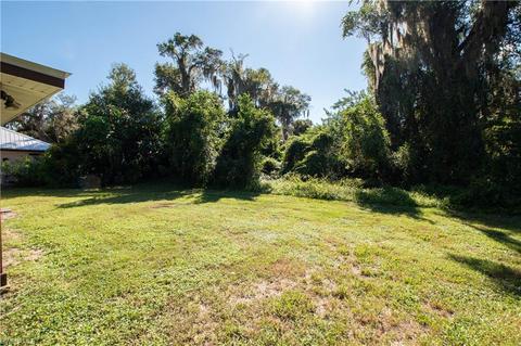4004 Teak Ct, Labelle, FL 33935 photo 10
