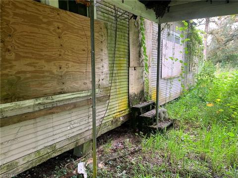 1185 N Bridge St, Labelle, FL 33935 photo 8