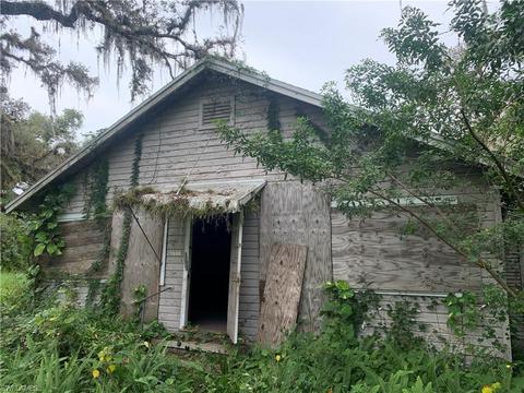 1185 N Bridge St, Labelle, FL 33935 photo 10