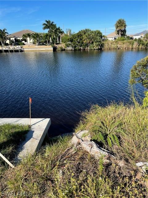 1514 NW 40th Pl, Cape Coral, FL 33993