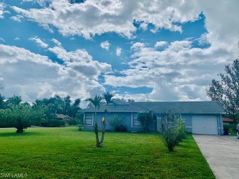 4008 E Palomar Cir, Labelle, FL 33935 photo 1